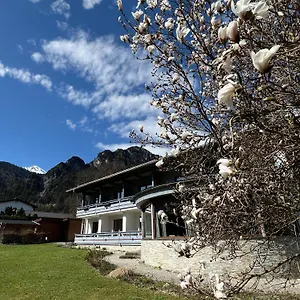 Hochfeld Aparthotel Schönau am Königssee